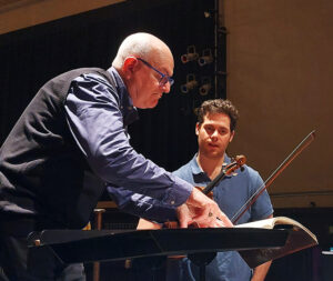 Read more about the article “Name that instrument!” Concert review by Maureen Greenhouse